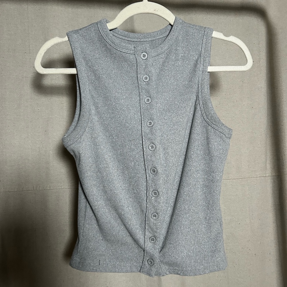 Gray Sleeveless Button-Up Top